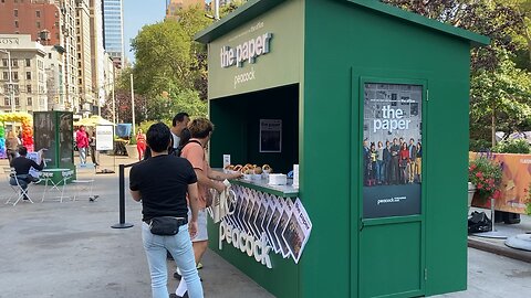 Free Bagels & The Paper Pop-up (Manhattan)