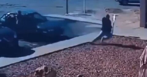Man defends himself against bully with gun, Instant Karma. Found not guilty