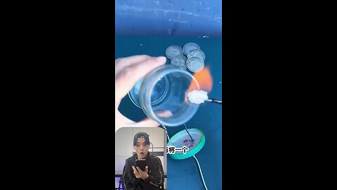 The pencil lead and a glass jar actually turn it into a light bulb!💡