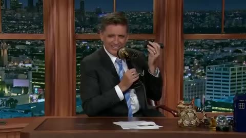 Craig Ferguson Can't Stop Laughing Plus Outtakes