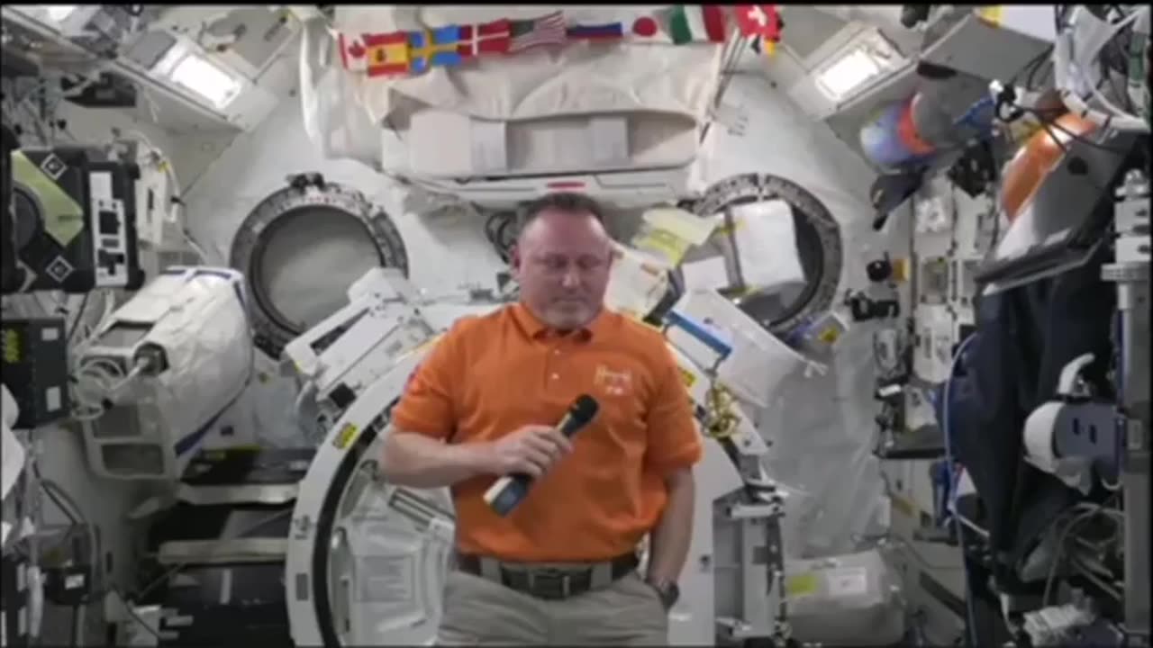 PSYOP FAKE 'STRANDED' ASTRONAUT IN 'SPACE' EXPOSES THE INTERNATIONAL SPACE STATION LIVE! 🔥