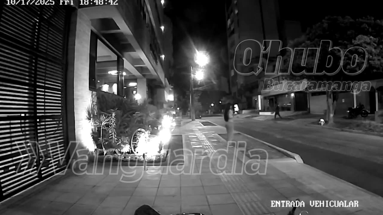 Robo de un celular en Cabecera, Bucaramanga