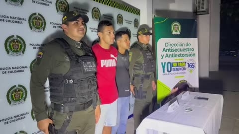 Fueron capturados en flagrancia dos presuntos extorsionistas