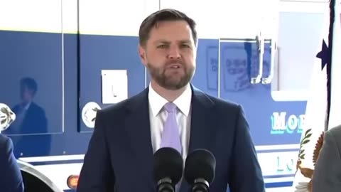 JD Vance calling SENATOR Alex Padilla “Jose”…