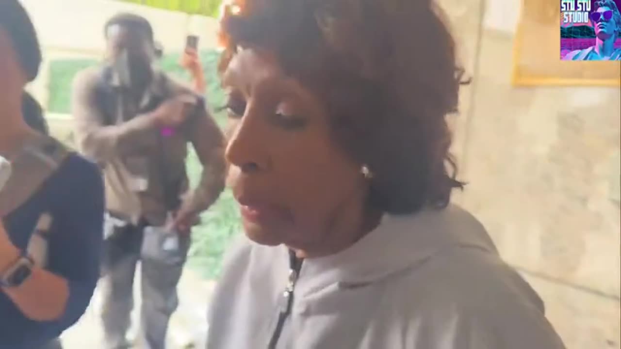 Maxine Waters attempted to enter the ICE facility in Los Angeles and got the