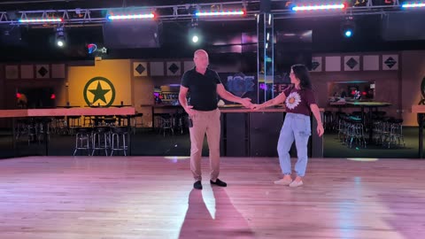 West Coast Swing @ Electric Cowboy with Wes Neese 20250803 185956087