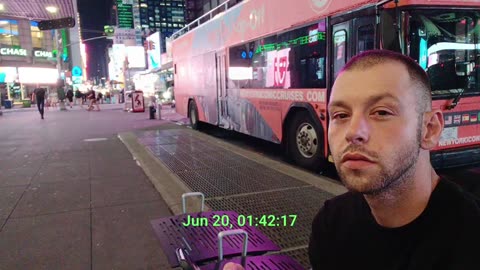 hamptonbrando_NYC IRL_20250620_014037