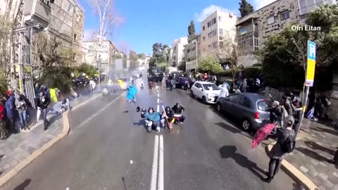 Protesters demanding end to Gaza war scuffle in Tel Aviv, Jerusalem