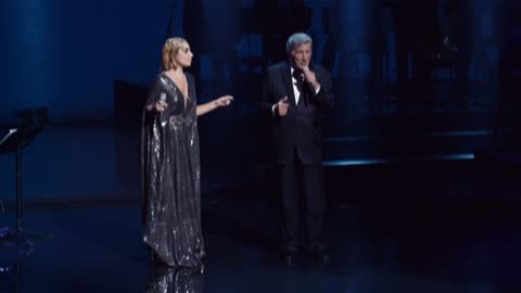 Cheek to Cheek (Irving Berlin cover) - Tony Bennett & Lady Gaga (live)