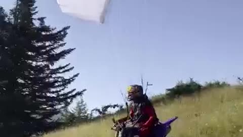 Short - Down A Ski Slope