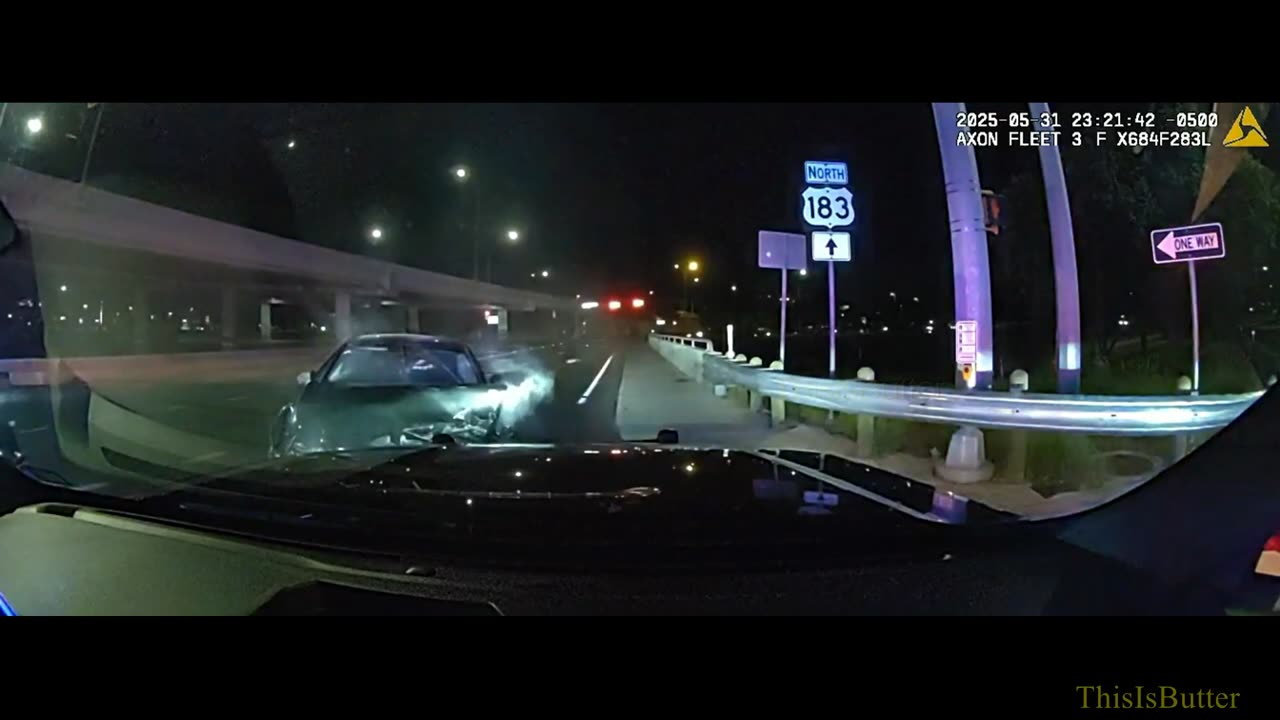 Austin police release dashcam video of pursuit and shootout involving 18-year-old suspect