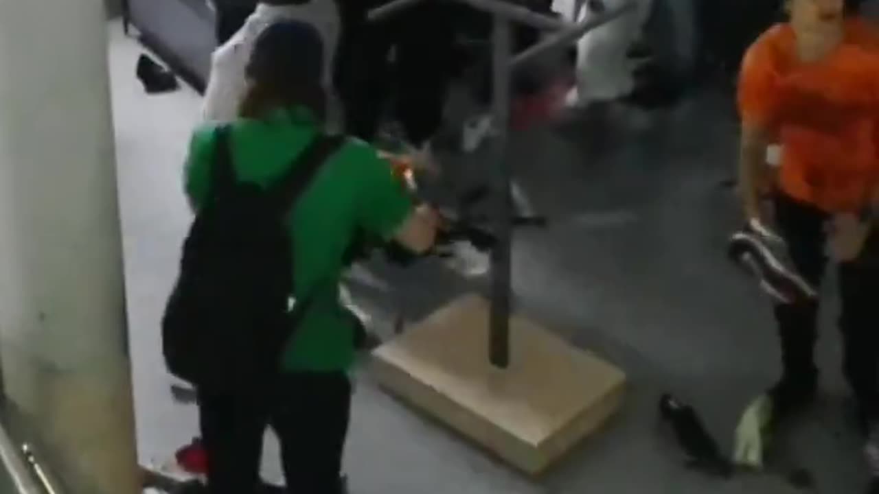LOOT DAH STOH TAKEOVAH!