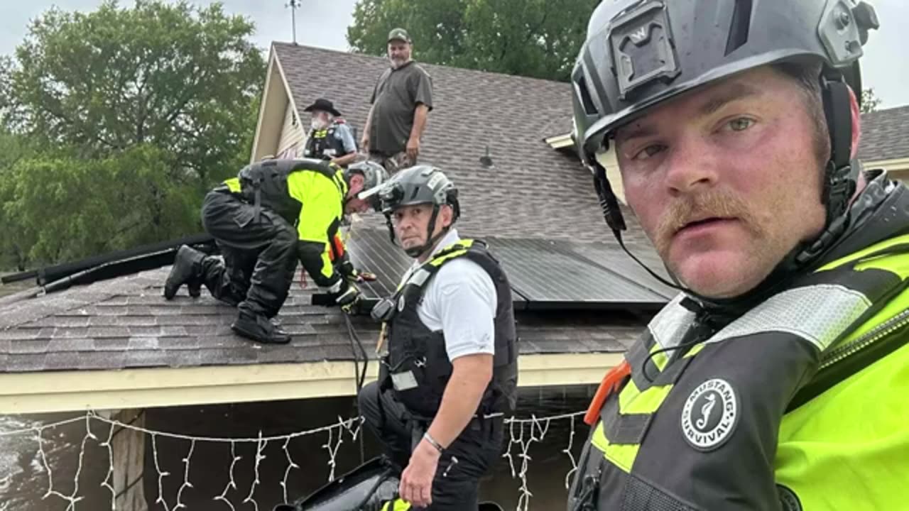 Local businesses, first responders help Kerrville communities affected by flash floods, how you can