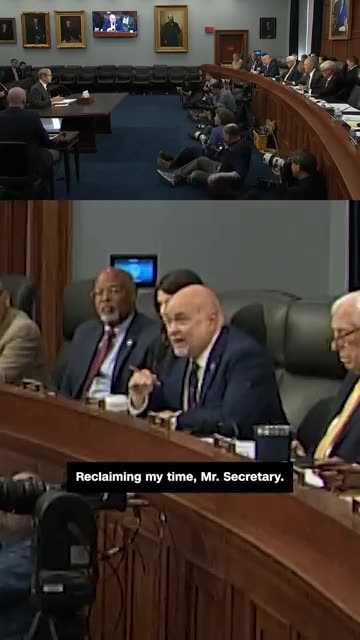 Democrat Presses Bessent- 'Who Pays Tariffs'