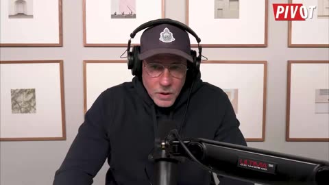 NYU Professor Scott Galloway Calls For an ‘Economic Strike’ on the U.S. Economy to Stop ICE