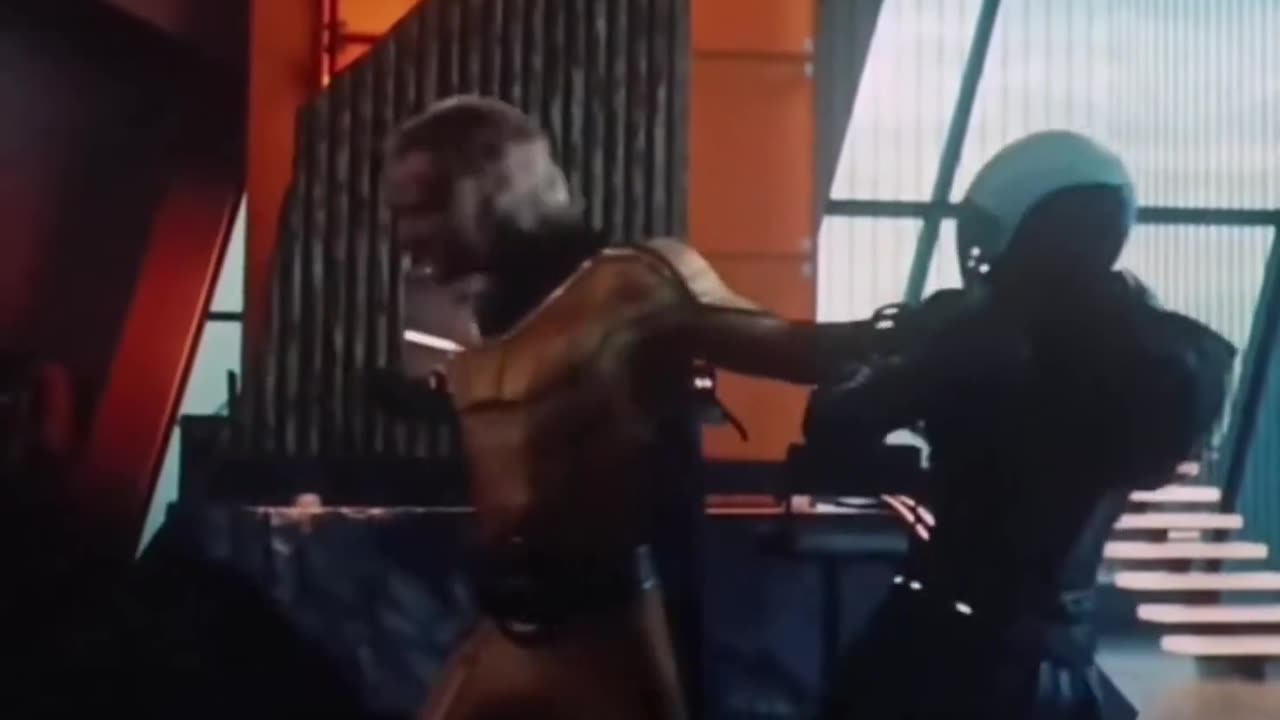 Want to know the scary part about this scene? Sentry was holding back. #Thunderbolts