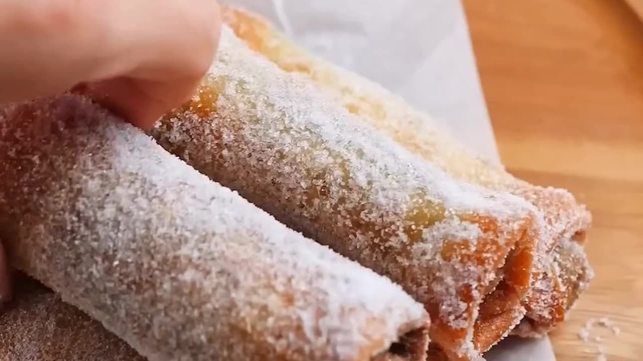 Nutella Banana Rolls
