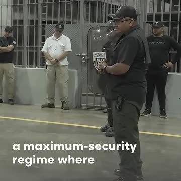 US Transfers 17 Convicts Linked to Tren de Aragua, MS-13 Gangs to El Salvador’s CECOT Mega-Prison