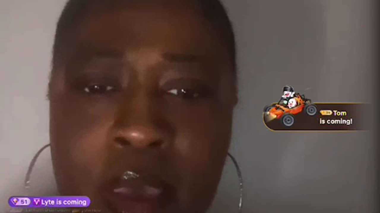 - ACE MOMMA ; LINED W| TRINA B & THEN HE ADDS ACE TO THE LIVE !