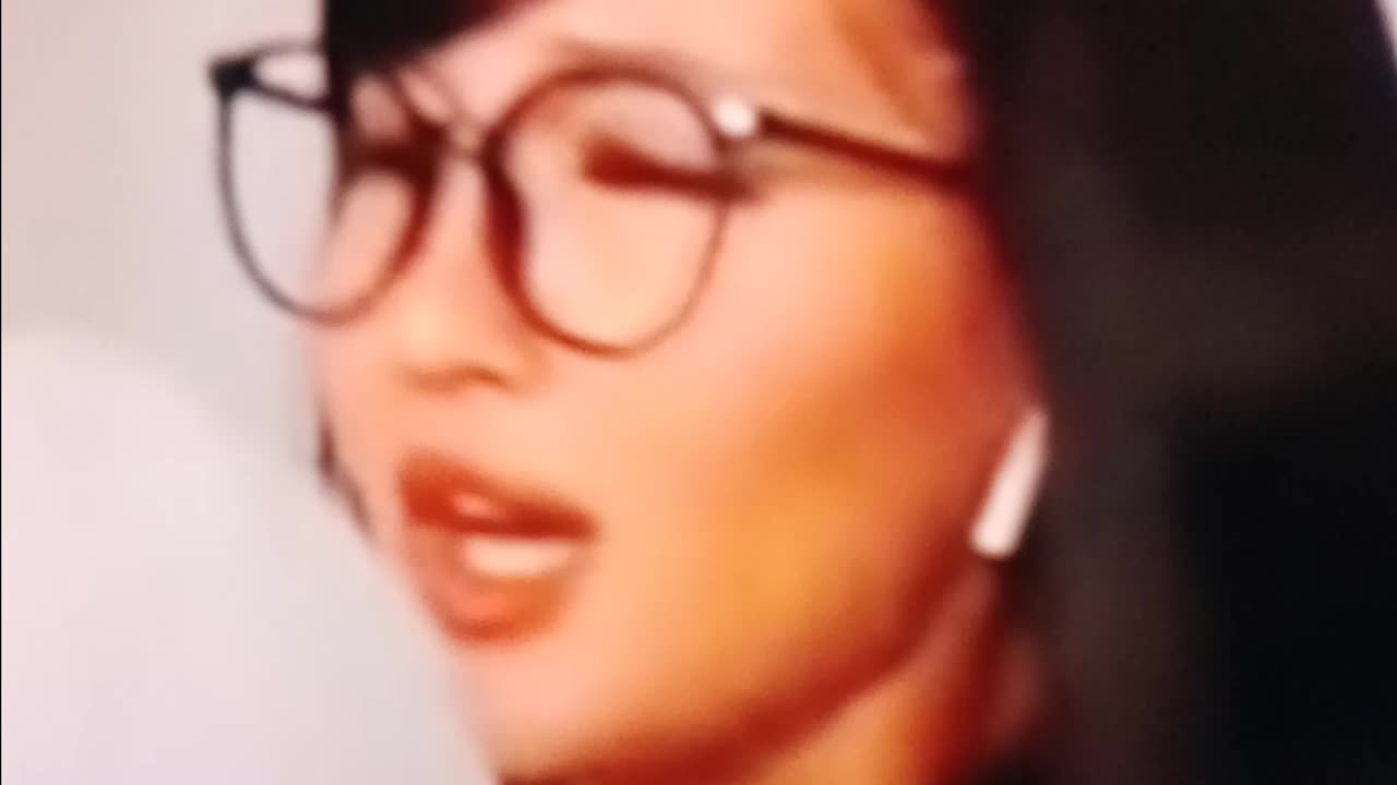 When the hotel vibrating bed is on point