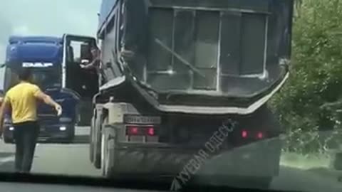 Why You Should NEVER Mess with Truck Drivers! 🚛😳