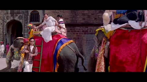 Hum Saath Saath Hain - Picnic Scene