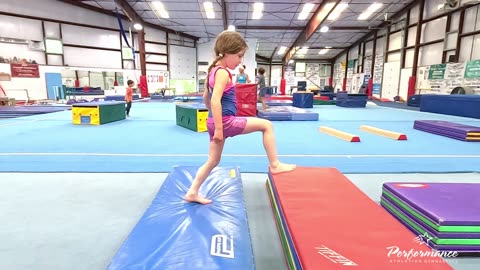Hurdle round off punch back with visual cues for coordination