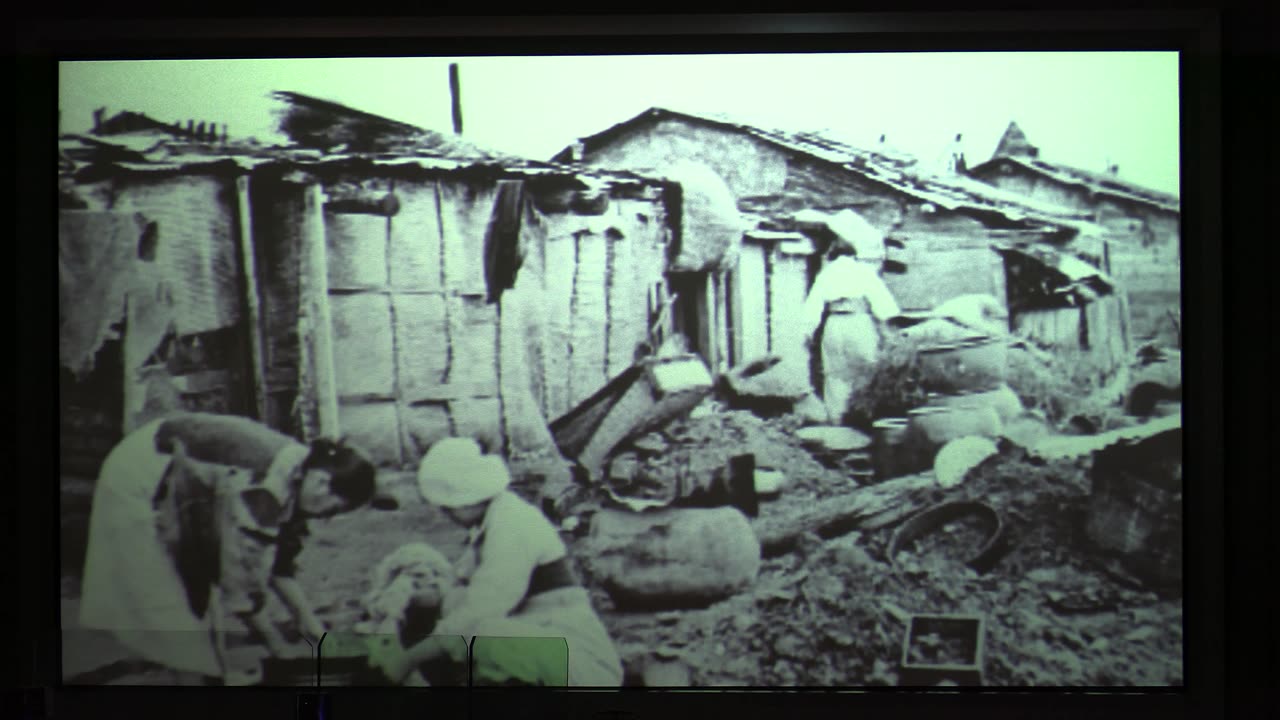 Tears of the Nation – President Park Chung-hee | Directed by Lee Won-ik