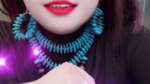 Summer clavicle chain: a touch of turquoise, cool like the breeze