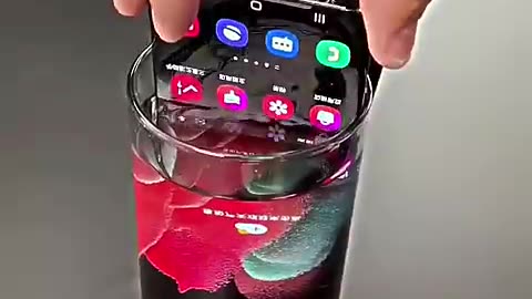 Samsung_Flexible_displays_💀_#blowup_#samsung_#viralvideo_#edit