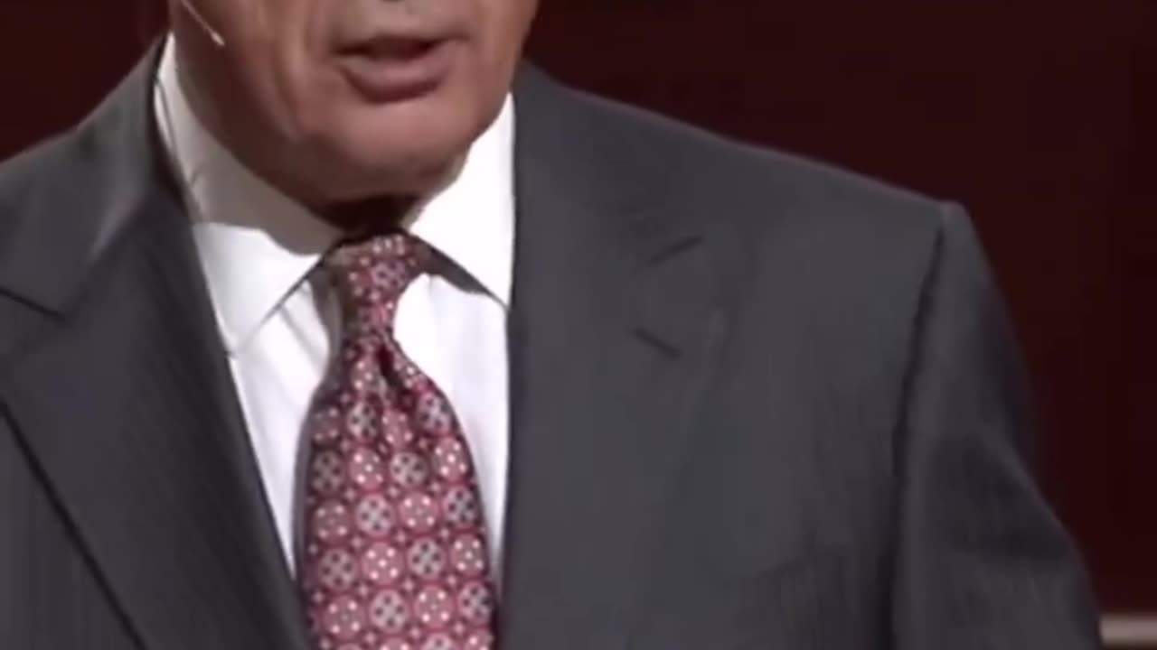 Pastor John MacArthur | Talking about the different World Religions. #falsereligions