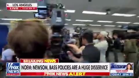 Senator Padilla disrupts Noem's press conference and gets escorted out