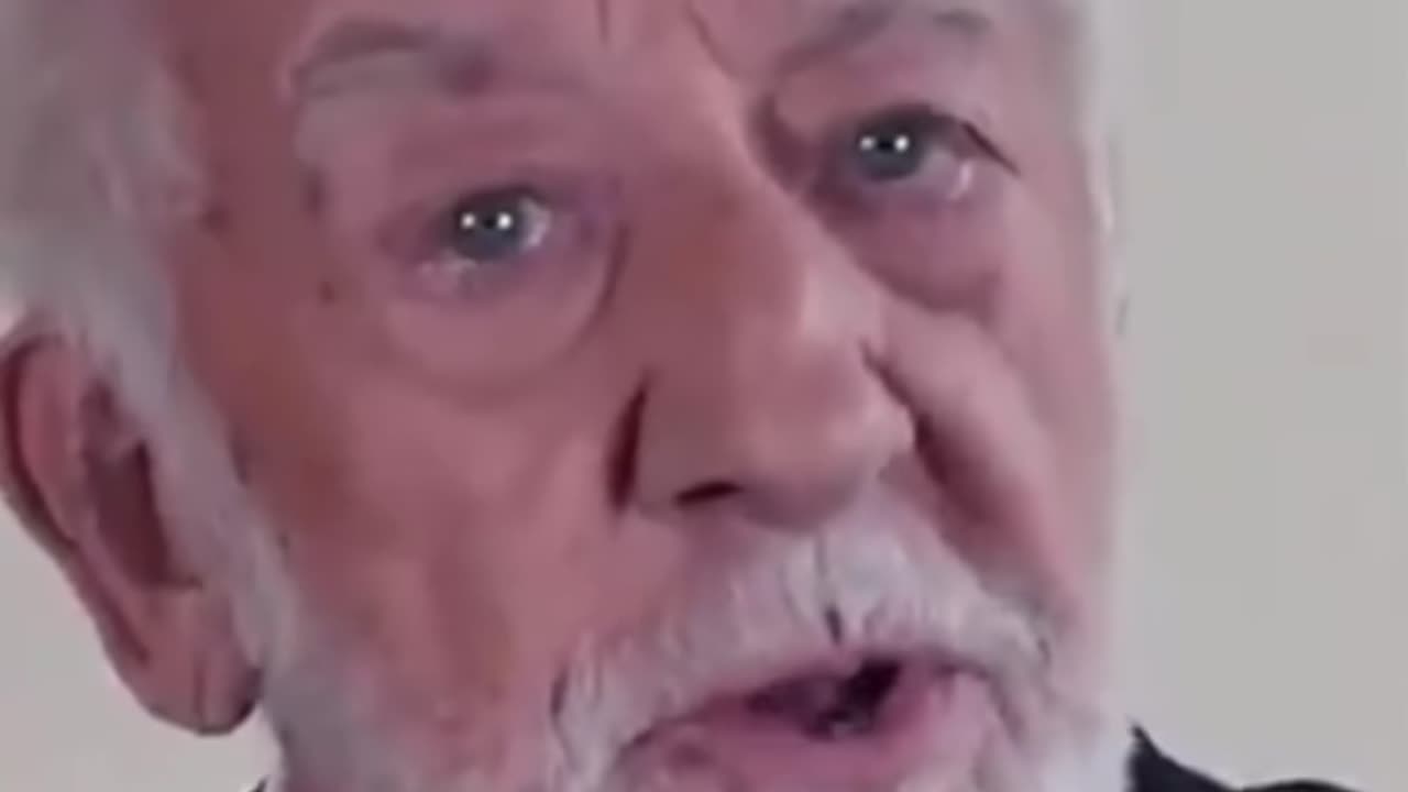 Dieter Hallervorden über Kriegstüchtigkeit