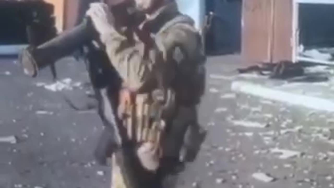 Kadyrovite Tiktoker Firing ATGM At Russians House for Fun in Sudza