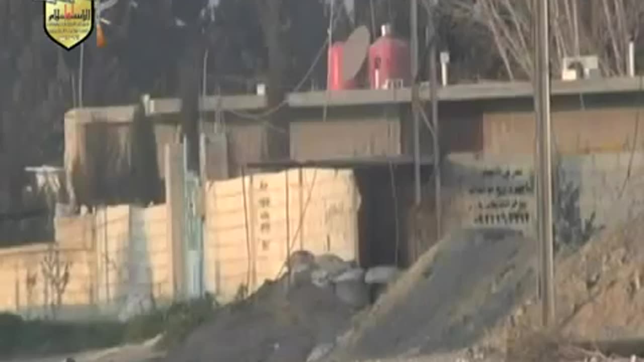 Syrian War Damascus, RPG hit on T-72 2013.07.08
