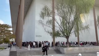 Massive crowd lined up outside Kennedy Center to pay tribute to Charlie Kirk