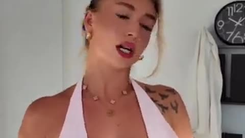 Lizzie Grey _ Top German Rising Star In the Fashion world _ Bio, Wiki, Age, Career & Net Worth