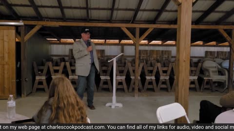 Tennessee Governor Candidate Monty Fritts speaks with voters at Colley Hill Farm in Dandridge.