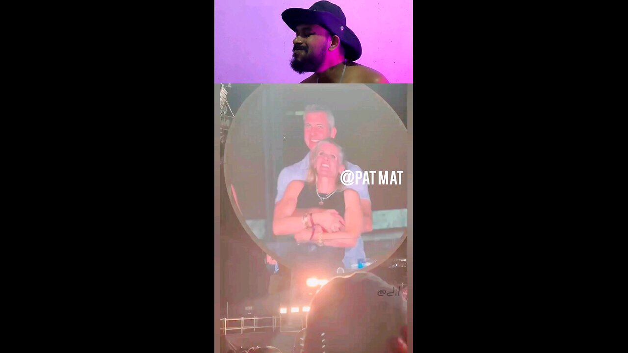 coldplay funny event 🤣🤣🤣
