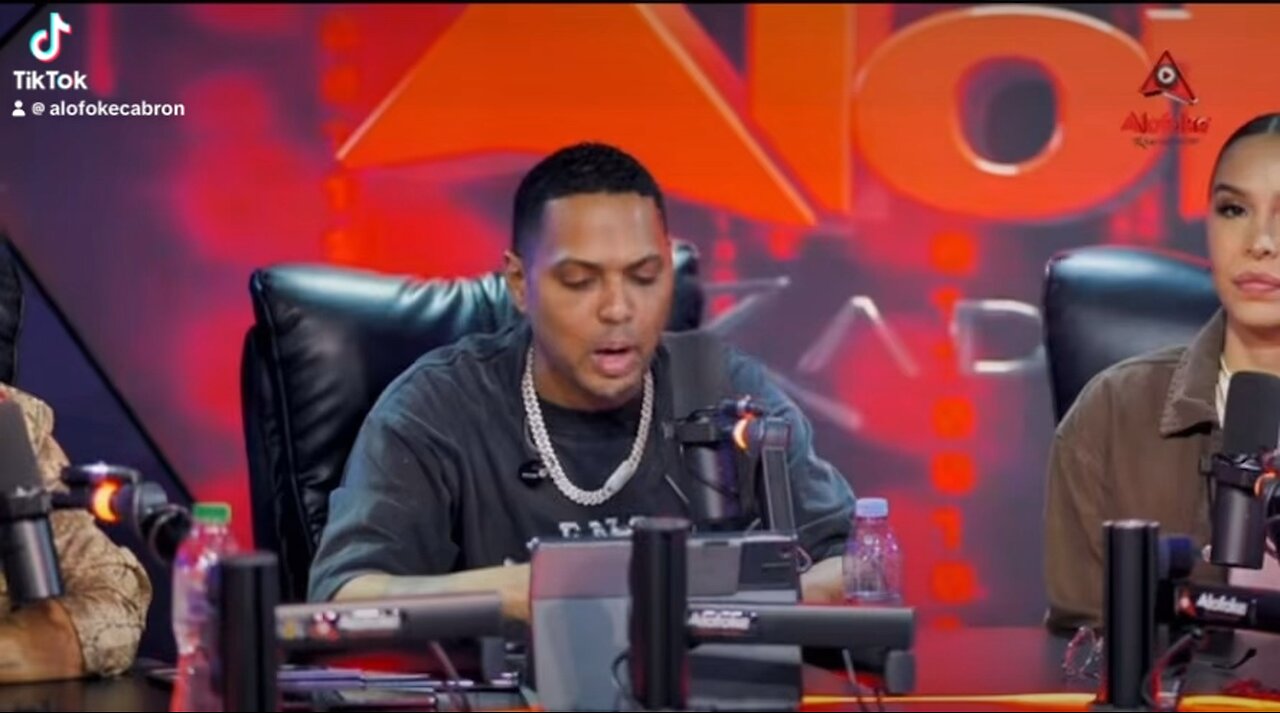 Para traer 2 LANDCRUISER 😂