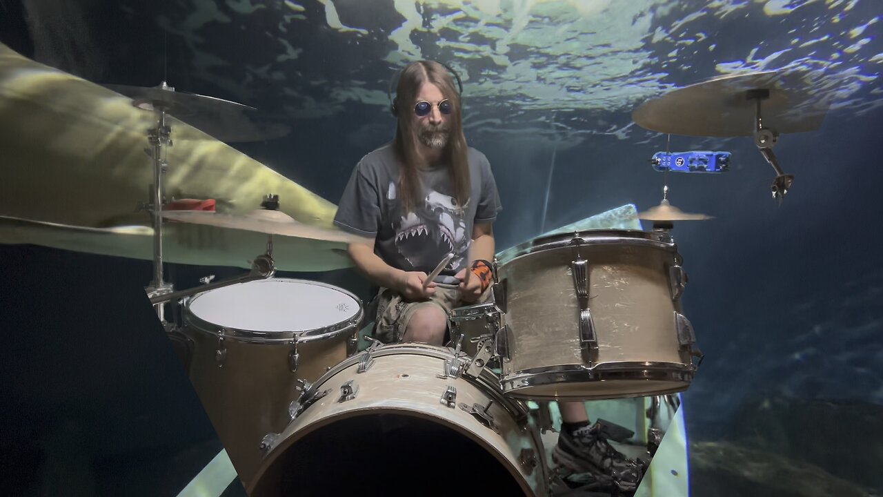 Blood In The Water from Airbourne (drum cover)