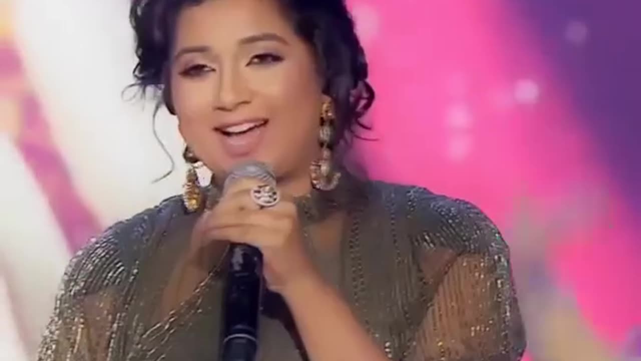 Pyar kia to darna kia live performance sherrya ghoshal