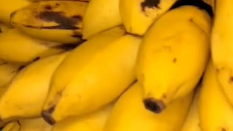 How Bananas Fight Cancer Cells Naturally