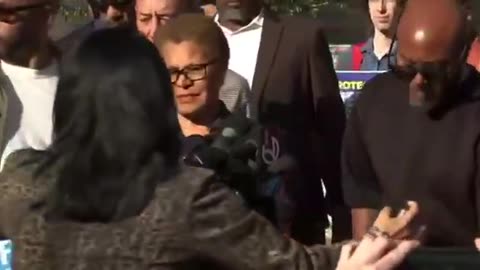 Karen Bass Shows Up For Lemon’s Hearing, People Upset [She Was MIA For Fire Victims]