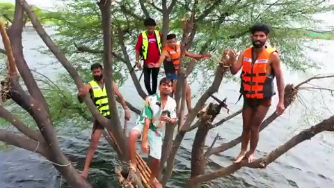 A Tree House In The Middle Of The Lake (Part - 1)