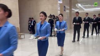 Durante la reunión OCS+ se ofreció té y postre a los participantes
