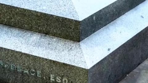 FAMOUS GRAVES - VOL. 428: CHARLES BABBAGE