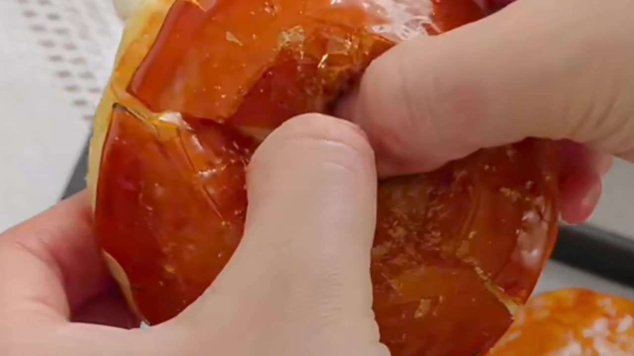 Make caramel donuts