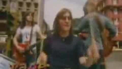 ACDC - It's A Long Way To The Top [If You Want To Rock n' Roll]
