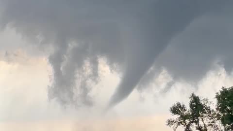 Large Wedge Tornado in Clear Lake South Dakota